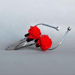 srebro oksydowane,czerwone kolczyki róże - Kolczyki - Biżuteria