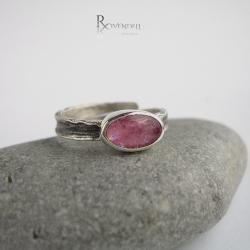 różowy,delikatny,dziewczęcy pierścionek - Pierścionki - Biżuteria