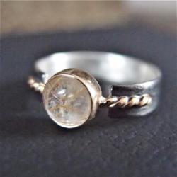 srebrno złoty pierścionek z kwarcem rutylowym - Pierścionki - Biżuteria