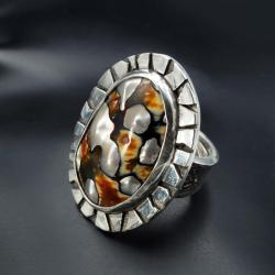 regulowany pierścionek z muszlą tygrysią - Pierścionki - Biżuteria