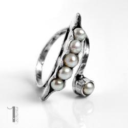 pierścionek srebrny,regulowany,perły naturalne - Pierścionki - Biżuteria