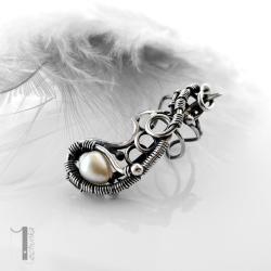 nausznica srebrna,perła,wire wrapping - Kolczyki - Biżuteria