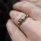 Pierścionki złoty pierścionek z kamieniem księżycowym