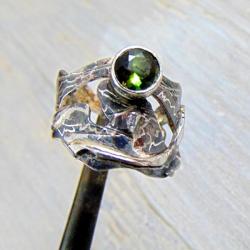 Pierścionek srebrny z zielonym turmalinem - Pierścionki - Biżuteria