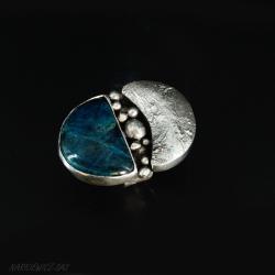 Uran srebrny pierścionek z apatytem - Pierścionki - Biżuteria