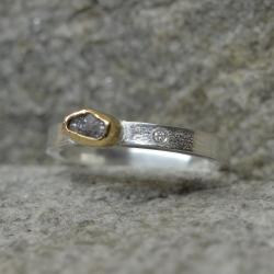 surowa biżuteria z diamentem,złoty pierścionek - Pierścionki - Biżuteria