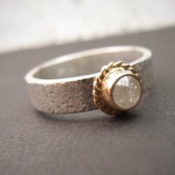 pierścionek z białym diamentem - Pierścionki - Biżuteria