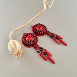 kolczyki czerwone,haft koralikowy,z frędzlami - Kolczyki - Biżuteria