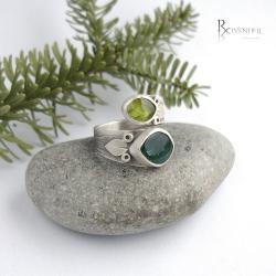 obrączka z kamieniemi,zielenie - Pierścionki - Biżuteria