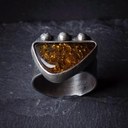 srebrny pierścionek z bursztynem - Pierścionki - Biżuteria