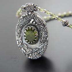 srebrny,naszyjnik,misterny,z peridotem - Naszyjniki - Biżuteria