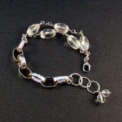 srebrna bransoeltka z kryształem górskim - Bransoletki - Biżuteria