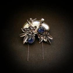 srebrne kolczyki z szafirami,kwiatowe - Kolczyki - Biżuteria