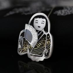 japoński wisior,srebrny wisior z tkaniną - Wisiory - Biżuteria