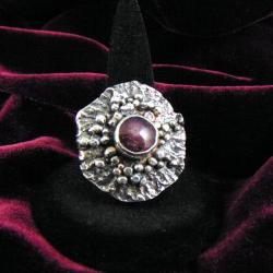 Pierścionek srebrny z rubinem - Pierścionki - Biżuteria