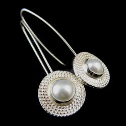 perły,długie,okazałe,blask,srebrne,retro - Kolczyki - Biżuteria