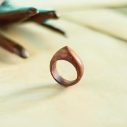 pierścionek z drewna,drewniany pierścionek - Pierścionki - Biżuteria