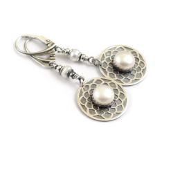 kolczyki,srebrne,perły,białe,eleganckie - Kolczyki - Biżuteria