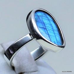 pierścionek z niebieskim labradortem,srebro - Pierścionki - Biżuteria