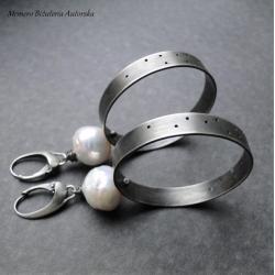 srebro,perły,obręcz,surowe,oksydowane - Kolczyki - Biżuteria