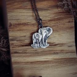 słoniki na szczęście wisiorek,srebrny słoń - Wisiory - Biżuteria