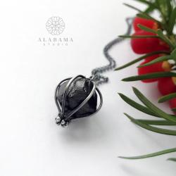 srebrny wisior z surowym granatem,prezent Święta - Wisiory - Biżuteria