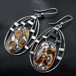 Efektowne kolczyki z muszlą tygrysią - Kolczyki - Biżuteria