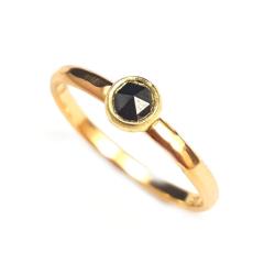 czarny diament,złoty pierścionek zaręczynowy - Pierścionki - Biżuteria