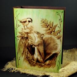 wiewiórka,ptak,wypalanie - Pudełka - Wyposażenie wnętrz